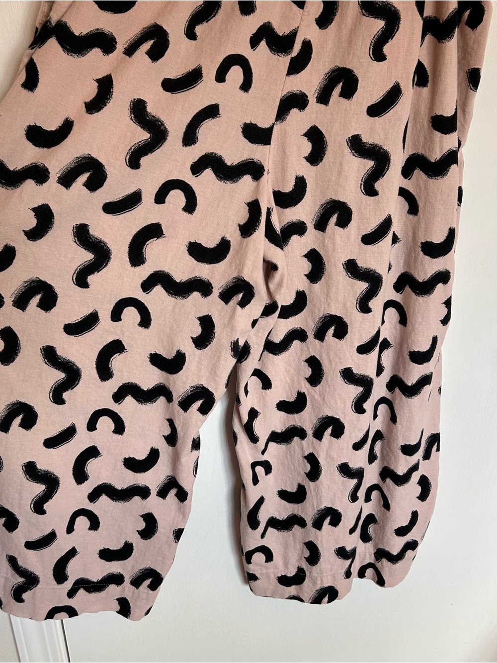 a new day tan and black wide leg cropped pants Abstract Print - Picture 6 of 8